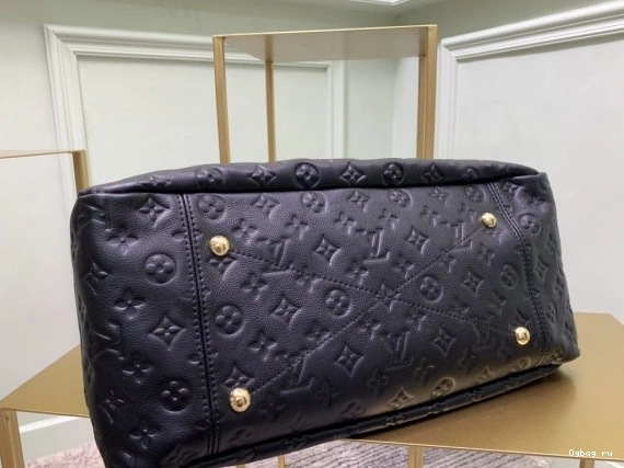 LOUIS ARTSY VUITTON 0720